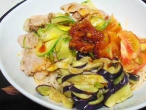 ピリ辛夏野菜冷しゃぶ素麺